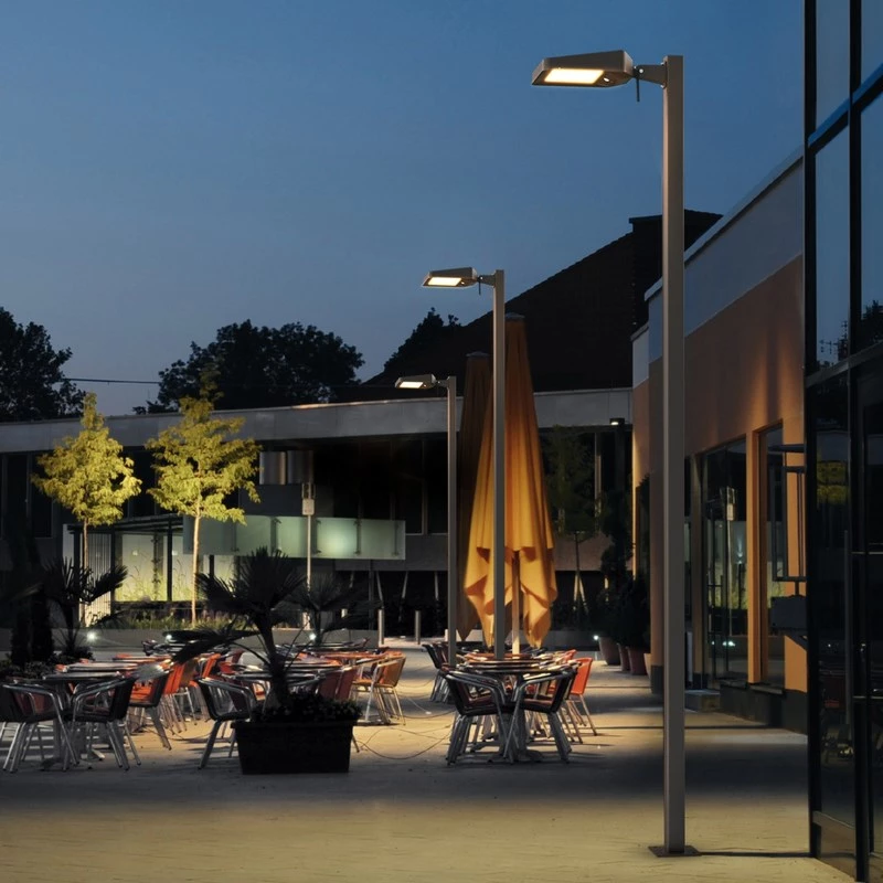 Glovii candeeiro de rua LED solar autónomo com controlo por app, sensor PIR e elevado fluxo luminoso