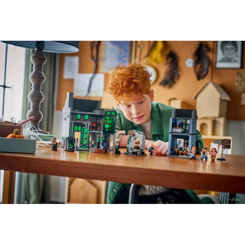 LEGO Harry Potter 76471 Lojas de Magia da Rua Nokturno (788 peças)