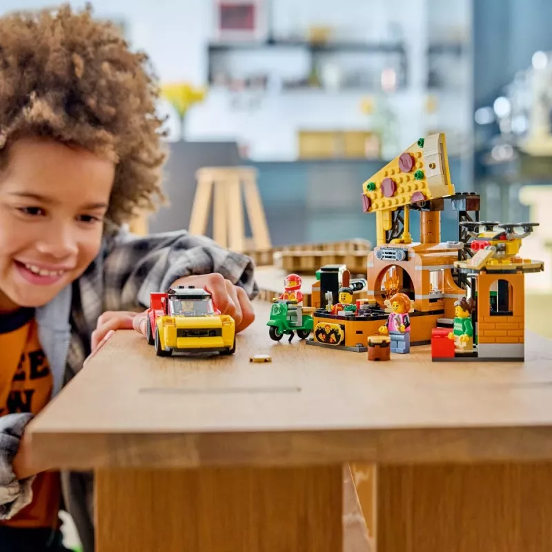 LEGO City 60496 Serviço de Entrega de Pizza com Veículos (494 peças)