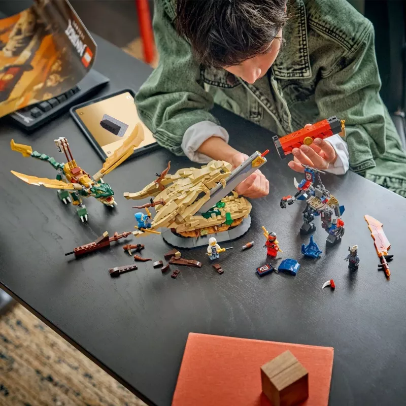 LEGO NINJAGO 71871 Batalha na Lâmina do Dragão (1016 peças)
