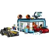 LEGO City 60497 Lavagem Automática de Carros Drive-Through (583 peças)