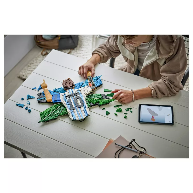 LEGO Editions 43018 Lionel Messi - Celebration (1427 peças)