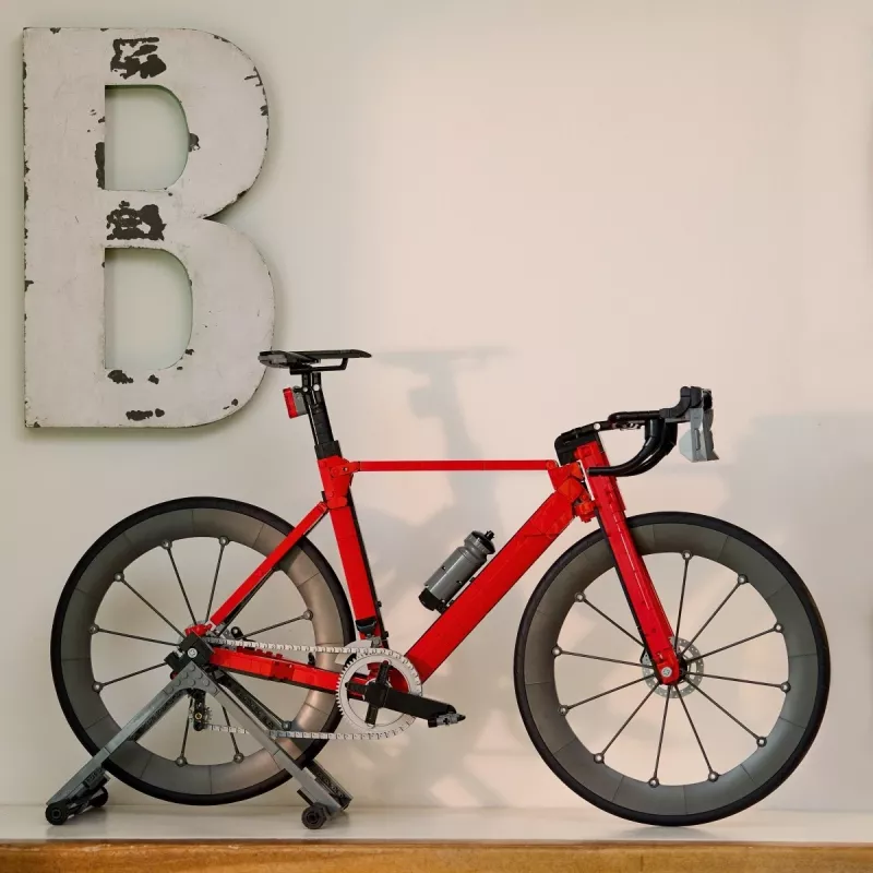 LEGO Icons 11380 Conjunto de Construção Bicicleta de Estrada, 1015 peças, a partir de 18 anos