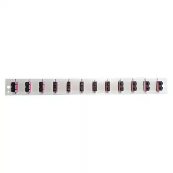 EFB-Elektronik Painel Frontal Equipado com 12 x Acopladores SC Duplex OM4 Vertical, Preto