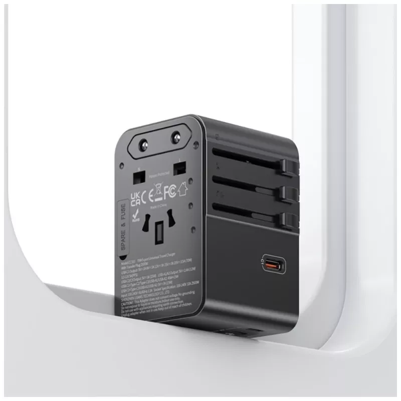 USAMS Adaptador de viagem CC310 70W 3xUSB-C US/AU/EU/UK preto