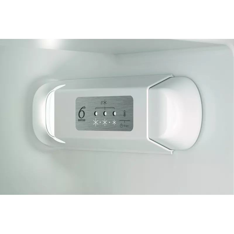 Combinado de encastrar frigorífico-congelador Whirlpool WHC18D071A1 com 6th Sense Technology, capacidade total 250 L, classe energética D, branco