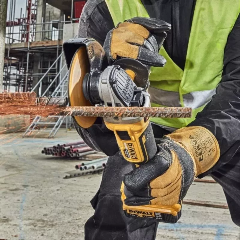 DEWALT DCK329P2T-QW 18V XR Conjunto combinado com bateria: Berbequim de impacto de 2 velocidades e rebarbadora com 2x baterias 5,0Ah, carregador e mala T-STAK II