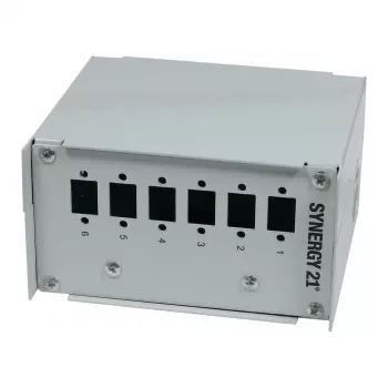 Painel de ligação de fibra ótica Synergy21 para calha DIN, 6x adaptadores LC-Duplex/SC-Simplex, sem acopladores, cinzento claro (RAL 7035)
