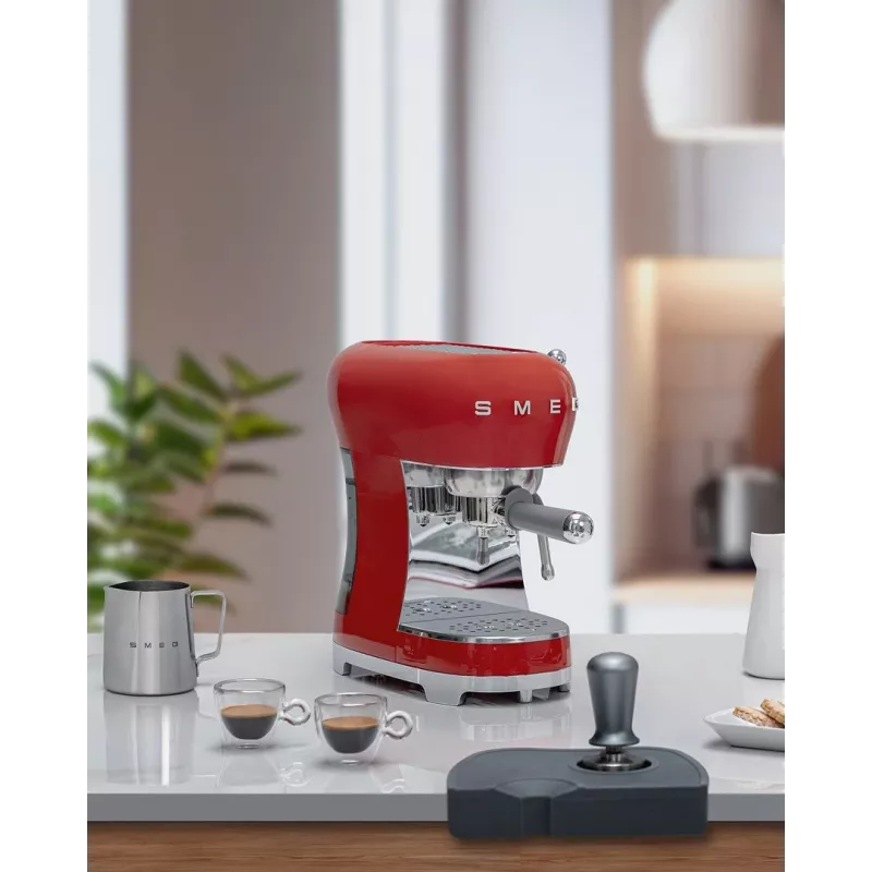 Smeg ECF02RDEU Máquina de café expresso manual 50's Style 1.1 L vermelha