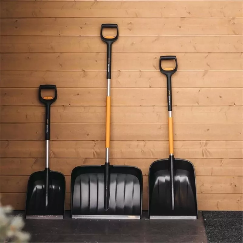 Pá para neve Fiskars 1057189 Metal Preto, Laranja