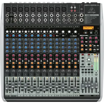 Misturadora analógica Behringer QX2442USB 24 entradas 4/2 bus com interface USB e FX