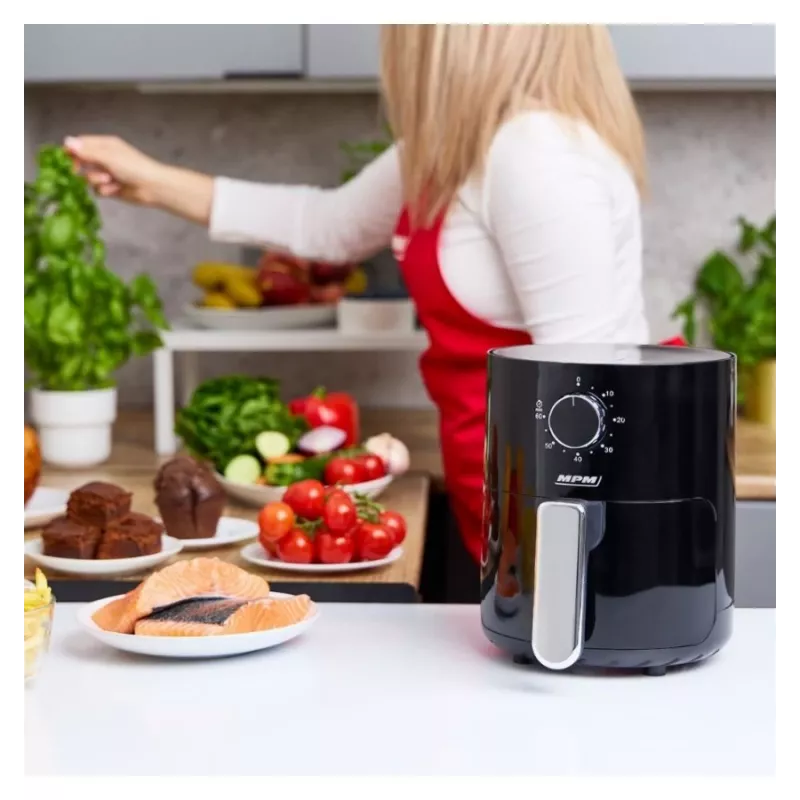 Fritadeira de ar quente MPM MFR-12 1500W 3,2L preta
