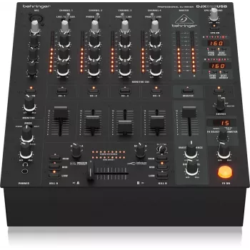 Misturadora DJ profissional Behringer DJX900USB de 5 canais com crossfader VCA sem contacto INFINIUM, efeitos digitais avançados e interface USB/áudio