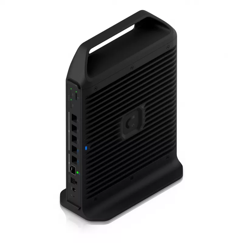 Ubiquiti UCG-Industrial Gateway e controlador 1/2.5/10 Gbps
