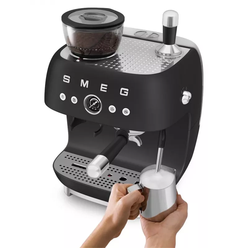 Smeg EGF03BLMEU máquina de café expresso com moinho, 1650 W, preto