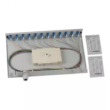 Caixa de emenda EFB Elektronik LC OS2 expansível 12 pigtails offset / 6 acopladores duplex