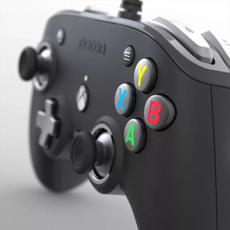 Comando com Fio Nacon Compact Pro para Xbox Series X|S, Xbox One e PC - Branco