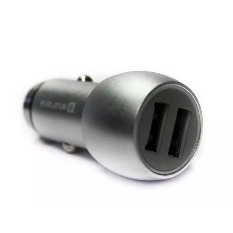 Carregador de automóvel universal Evelatus ECC01 2USB Port 3.1A com ferramenta de escape em aço inoxidável prateado