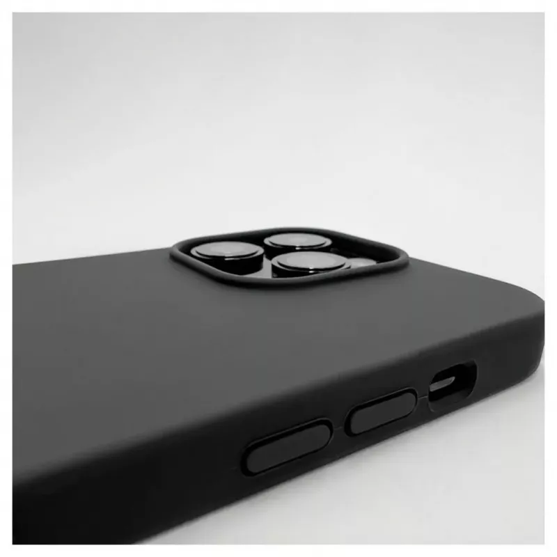 Evelatus Capa em Silicone Premium Soft Touch com MagSafe Preta para Apple iPhone 14 Pro Max
