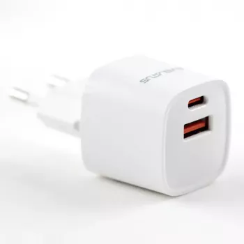 Evelatus Carregador EU 30W Max USB-A e USB-C branco