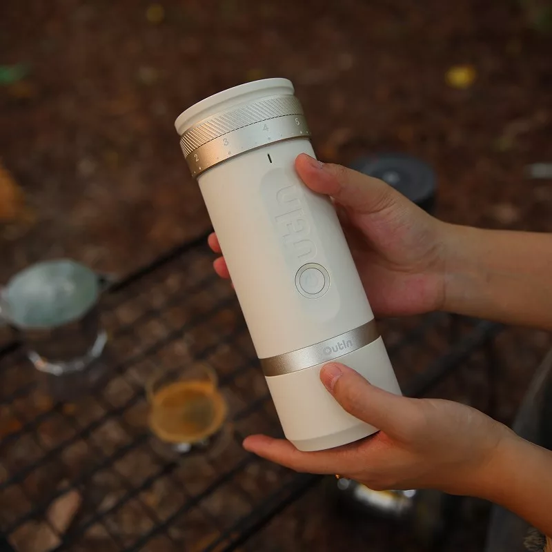 Moinho de café cónico branco OutIn Fino