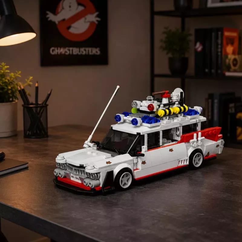 LEAN TOYS Blocos de Construção Carro Ghost Bus Branco 631 peças