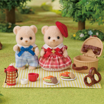 Conjunto de brincar EPOCH Sylvanian Families irmãos urso Biscuit piquenique divertido