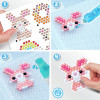 EPOCH Aquabeads Craft Studio Conjunto Inicial – Mais de 800 Contas Ativadas por Água em 12 Cores, Tabuleiro de Layout Reutilizável, Caneta de Contas e Pulverizador, Sem Calor ou Cola, Conjunto Criativo de Arte com Contas para Crianças a partir dos 4 Anos