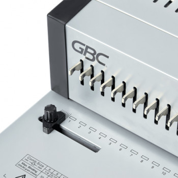 Encadernadora de pente plástico GBC CombBind CB25Pro, A4, capacidade de perfuração 25 folhas, capacidade de encadernação 500 folhas, todo em metal 4410037