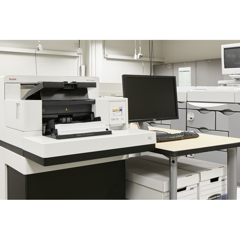 Digitalizador de documentos de produção Kodak i5850 - duplex, 600 dpi, 210 páginas/min., ADF de 750 folhas, USB 2.0