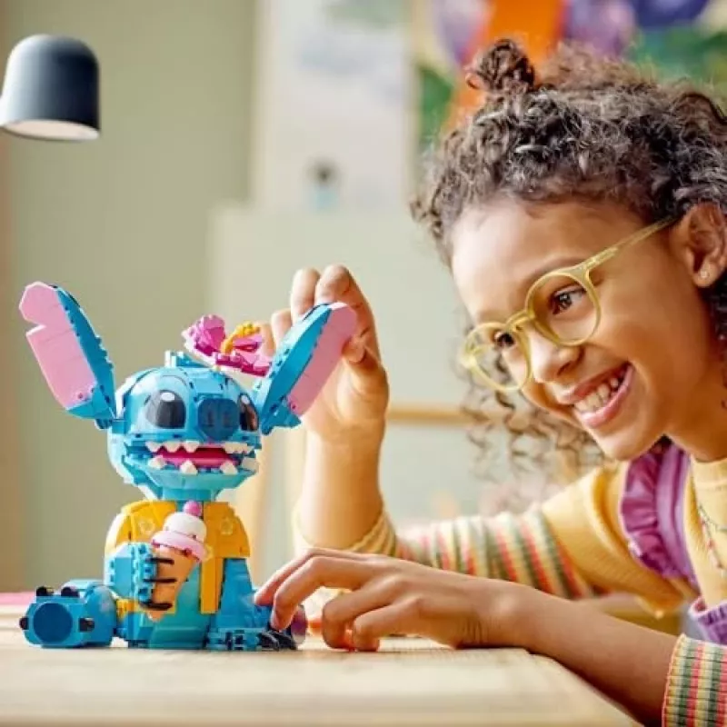 LEGO | Disney Stitch conjunto de brinquedo de construção para crianças com gelado 43249