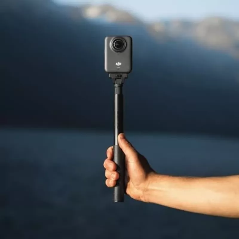 DJI Osmo 360 Adventure Combo CP.OS.00000442 câmara de ação 8K 360°, 120 MP, CMOS de 1/1,1 polegadas, ecrã de 2 polegadas, 128 GB, Wi-Fi, IP68