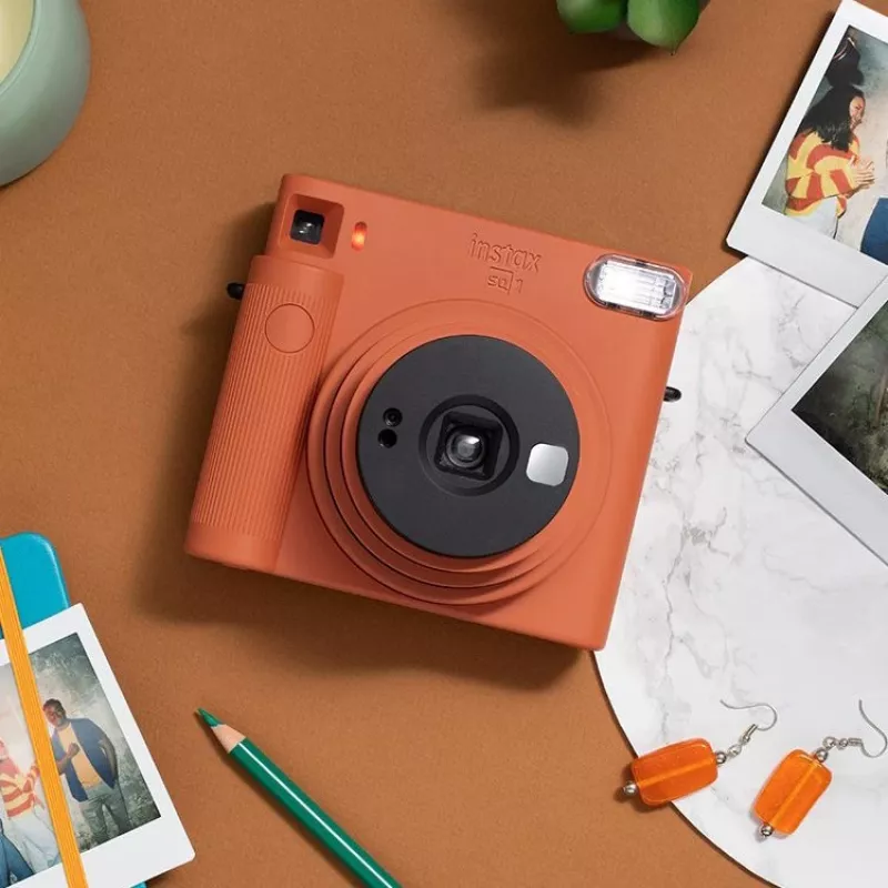 Fujifilm Instax Square SQ1 62 x 62 mm laranja