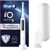 Escova de dentes elétrica Oral B IO5 com estojo Quite White 1 unid.
