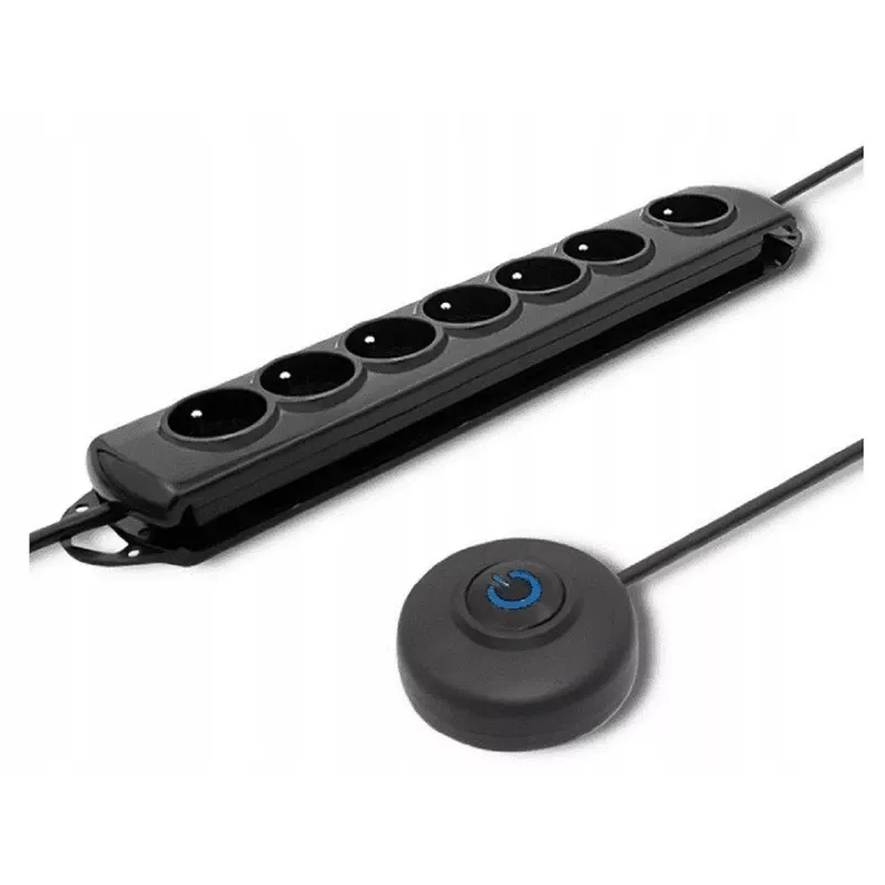 Proteção contra sobretensões Qoltec 50171 preto 7 tomadas AC 230V 1,5m