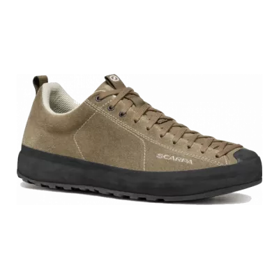 Sapatos casuais