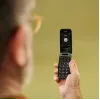 Telemóvel de concha Panasonic KX-TU410EXB preto