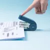 Deli Linfini EM390 Agrafador azul até 25 folhas