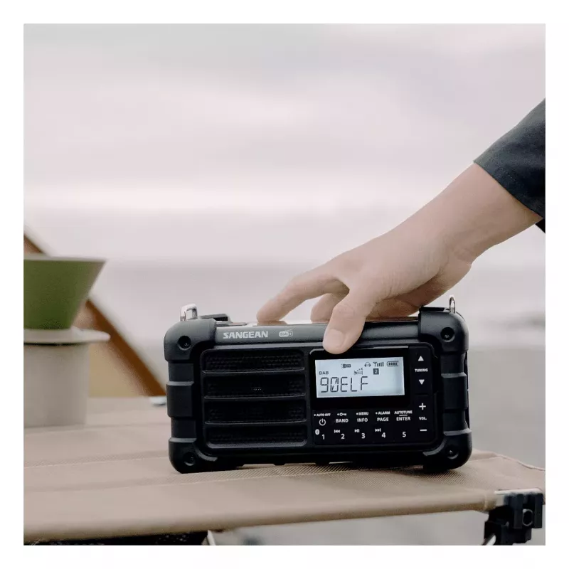 Sangean MMR-99 DAB Preto Rádio de emergência/manivela/solar