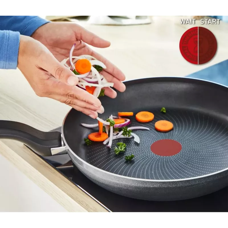 Tefal So Light Frigideira 22 cm Indução Titânio Antiaderente Preto