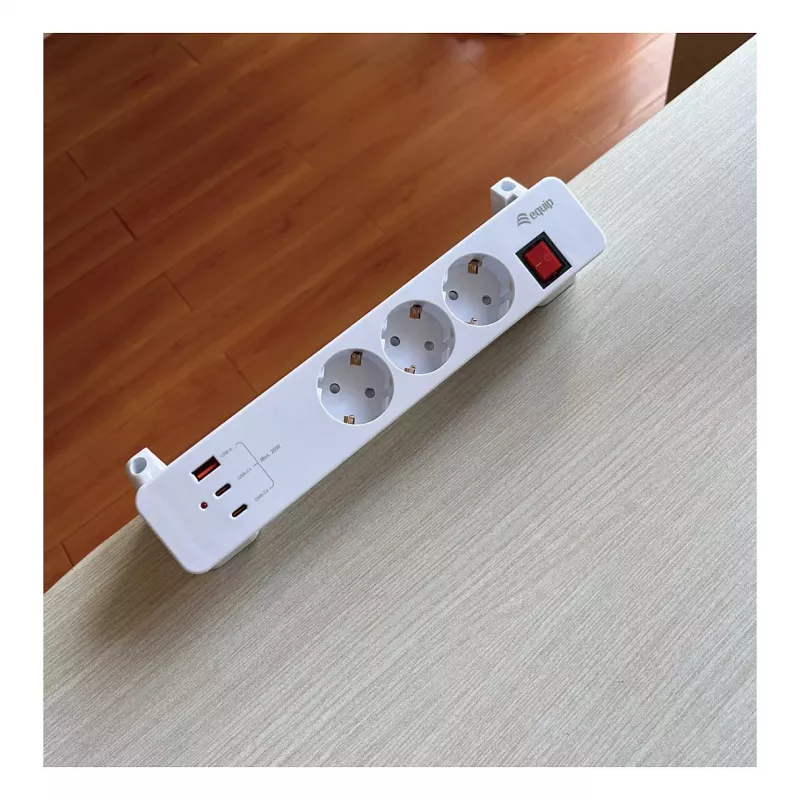 Equip Régua de tomadas CEE 7/7 90° para 3x Schuko / 2x USB-C + USB-A, Branco, 1,5m