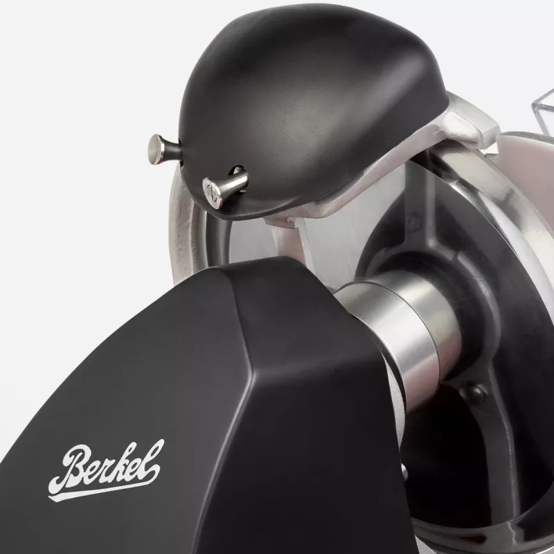 Máquina de cortar Berkel Red Line RL 250 preto mate