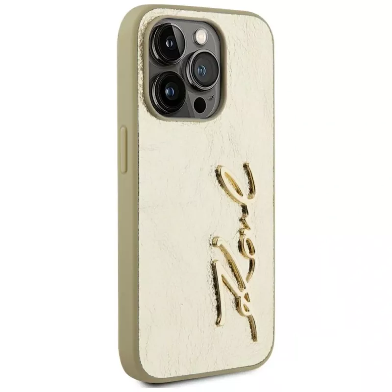 KARL LAGERFELD Capa Wrinkled Metal Signature para iPhone 15 Pro - dourado