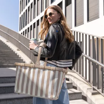 Reisenthel Carrybag Summerstripes Coffee cesto de compras 22L