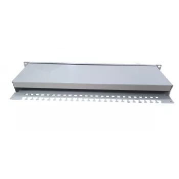 EFB Elektronik Breakout box parcialmente equipada com 24 acopladores LC Duplex OM3