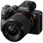 Sony Alpha ILCE-7 Mark III + Sony SEL 28-70mm f/3.5-5.6 OSS II Kit de câmara sem espelho