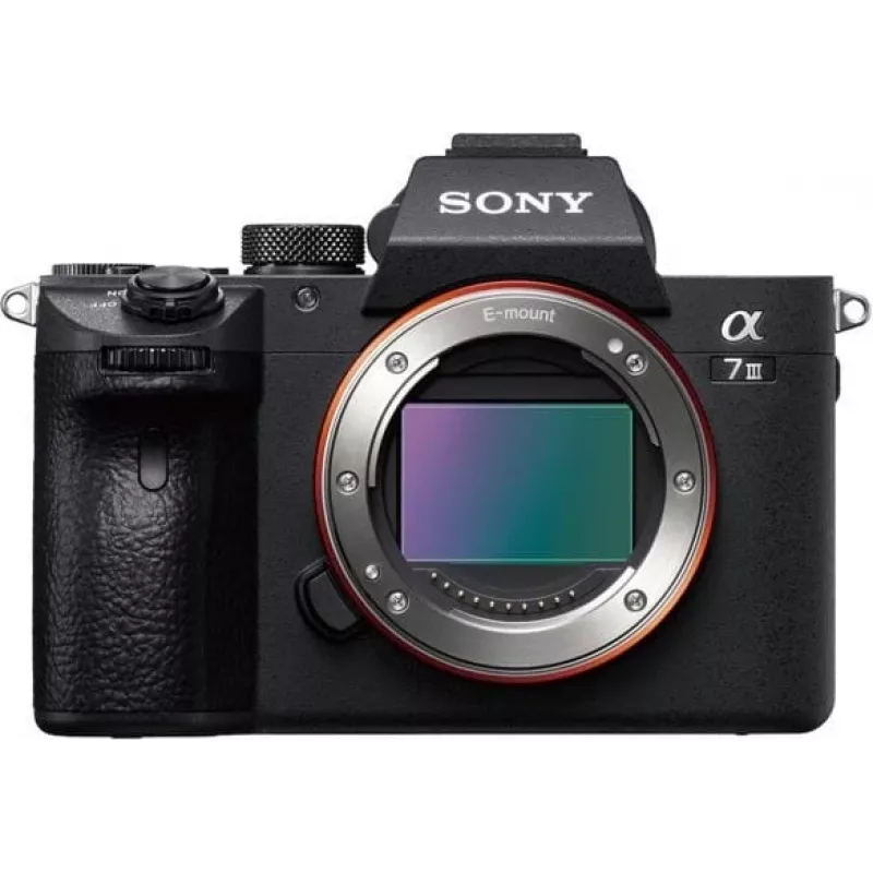 Sony Alpha ILCE-7 Mark III + Sony SEL 28-70mm f/3.5-5.6 OSS II Kit de câmara sem espelho