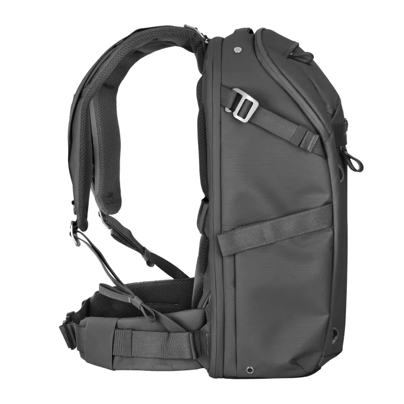 Mochila para máquina fotográfica Vanguard VEO Metro B30L preta