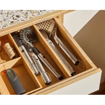 Joseph Joseph GrillOut conjunto de 4 utensílios de churrasco em aço inoxidável com caixa de arrumação