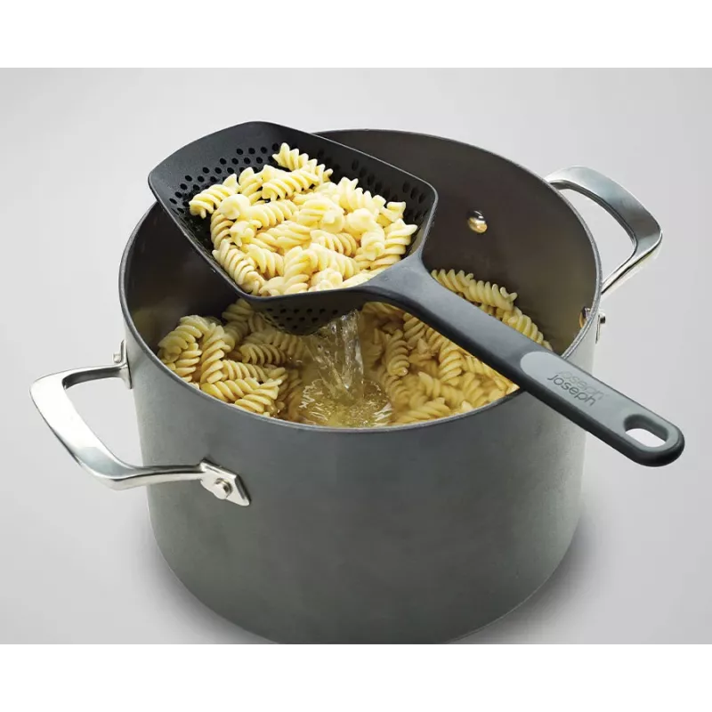 Joseph Joseph Scoop Plus Colander preto